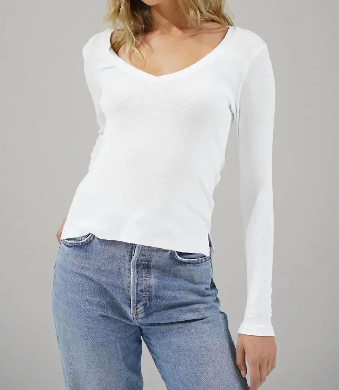 V Ribbed Long Sleeve In White